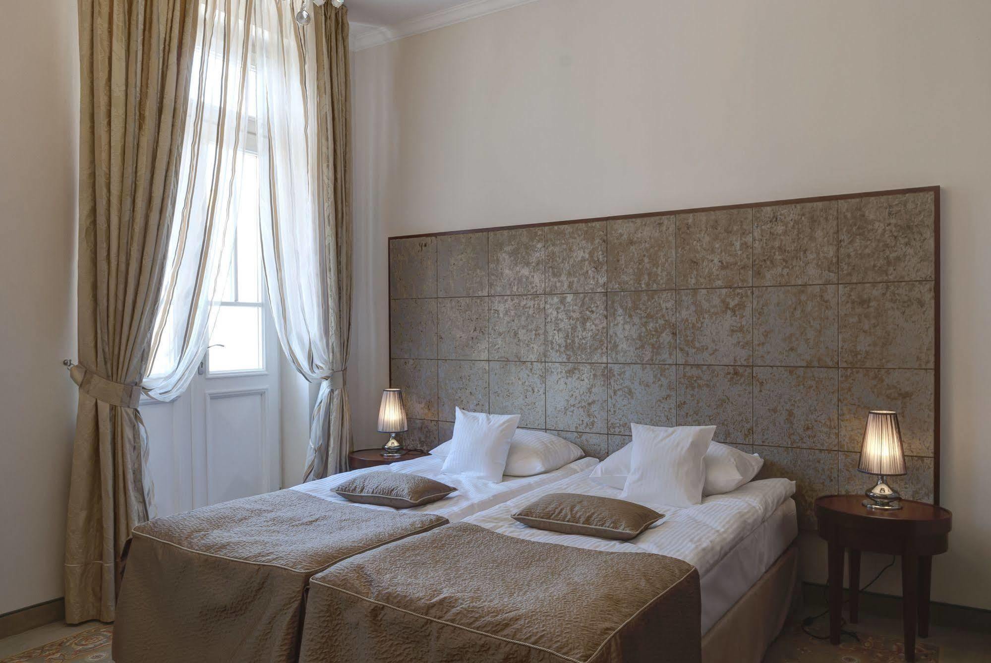 Hotel Willa Hueta Κίελτσε Εξωτερικό φωτογραφία